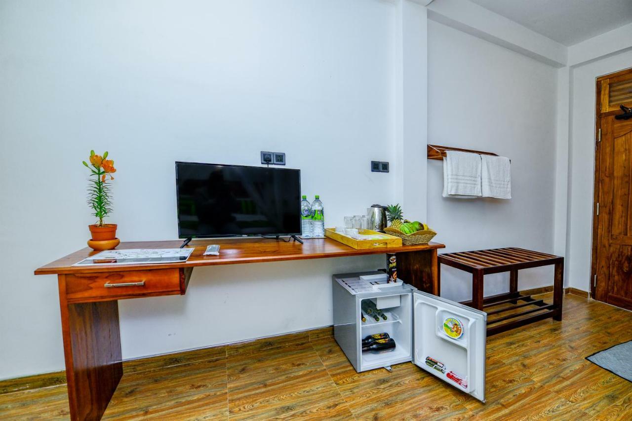 Third Eye Ella Hotel Екстериор снимка