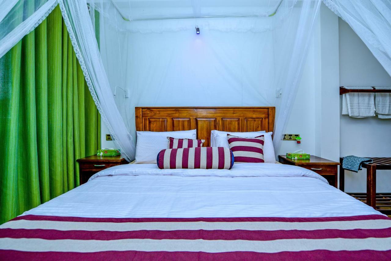 Third Eye Ella Hotel Екстериор снимка