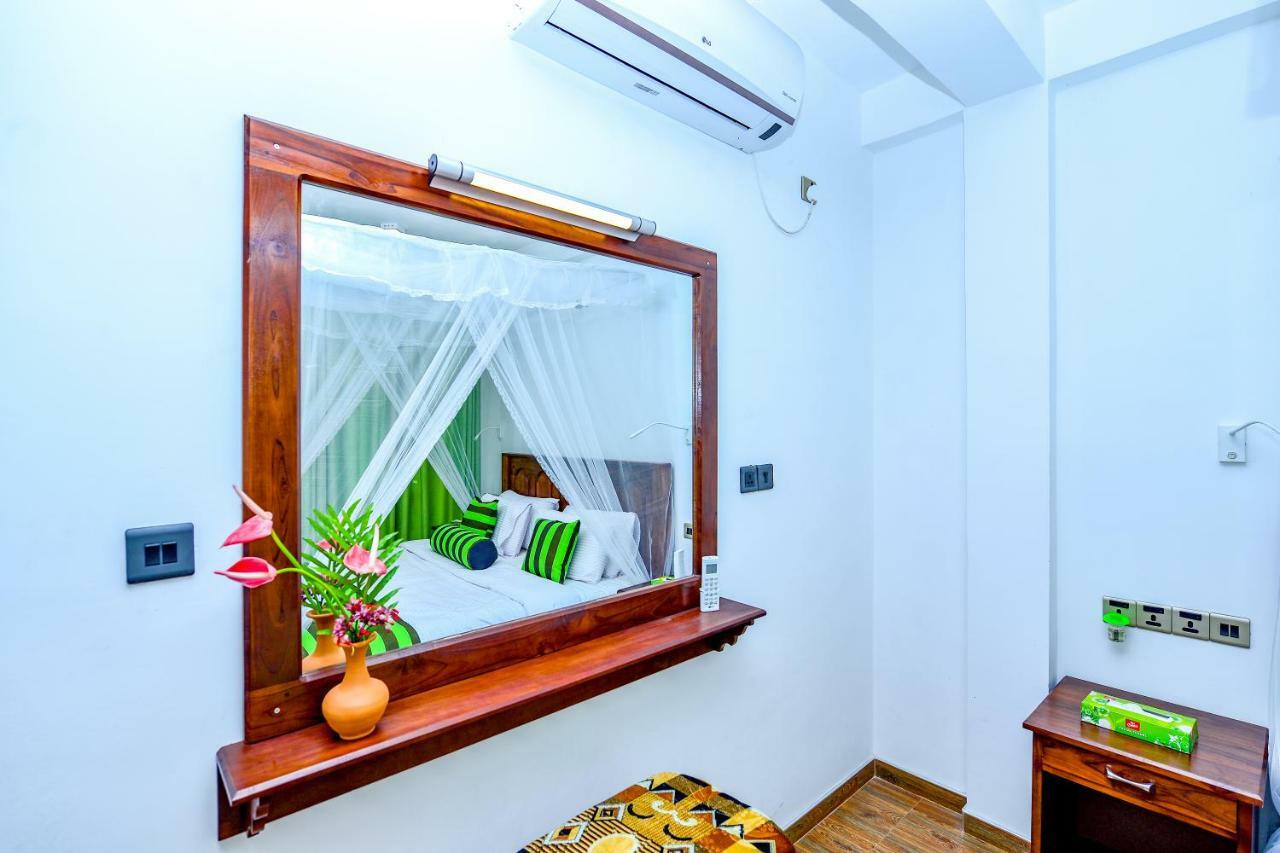 Third Eye Ella Hotel Екстериор снимка